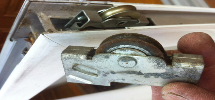 screen door roller repair in El Dorado Hills